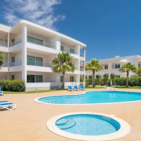 Design 2 With Pool By Homing