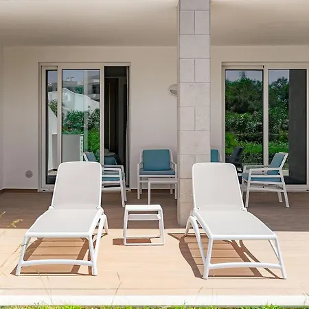 Apartment Design 2 With Pool By Homing